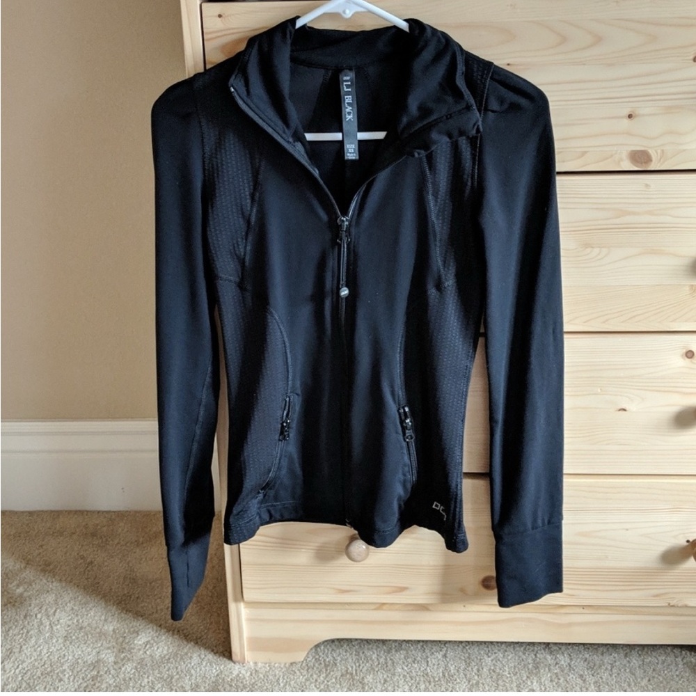 Lorna Jane Black Jacket